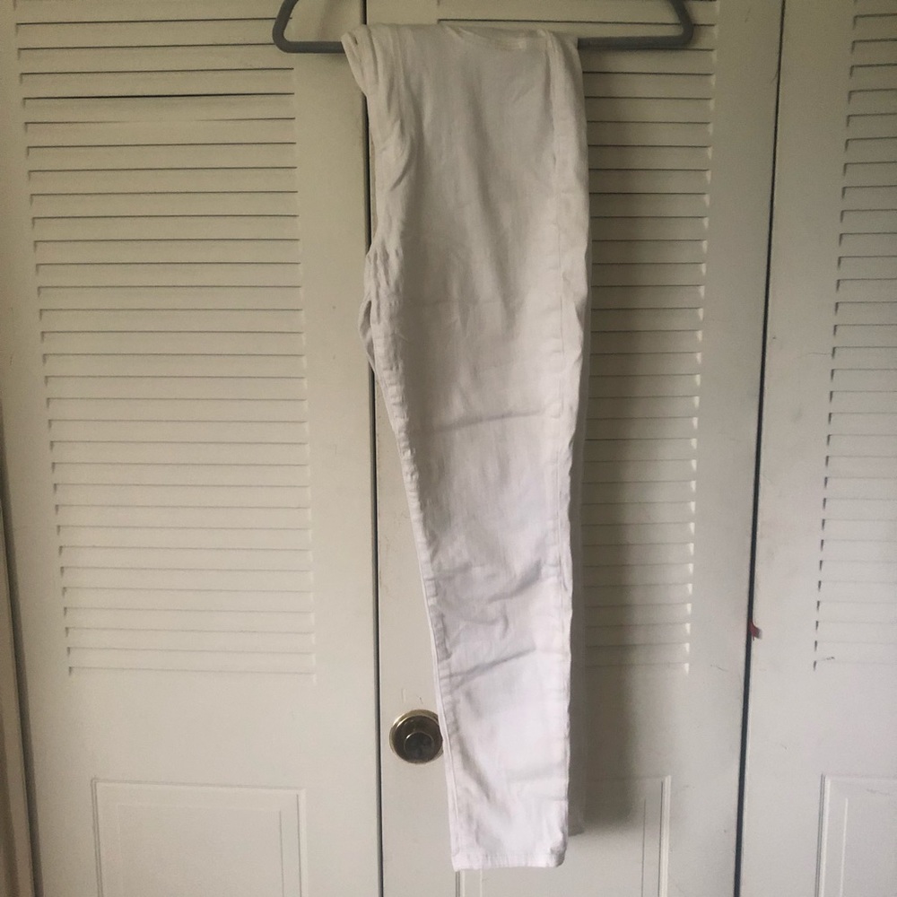 American Eagle Next Level Stretch Highest Rise White Jegging Size 14